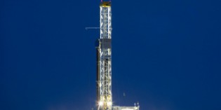 US Oil, natural gas drillers must disclose fracking chemicals