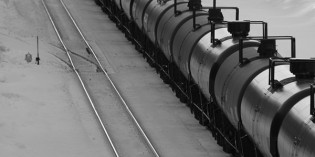 US safety board: Upgrade oil train tank cars to protect against fires