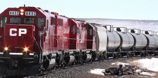 Oil industry challenges new oil by rail rules aimed at reducing risks
