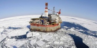 Shell applies to drill into deep US Arctic waters petroleum zones with icebreaker fixed