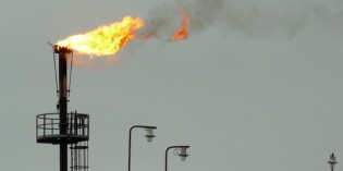 Big Oil pledges support for Paris conference, environmentalists question sincerity