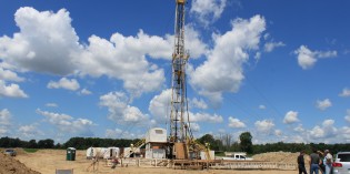 US rig count down this week, up marginally in Canada