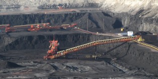 Wyoming gov. looks for access to ports to meet Asian coal demand