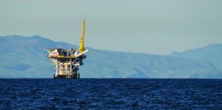 US agrees to environmental review of offshore fracking