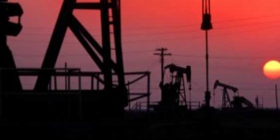 Bank watch lists early indicators of trouble for oil and gas industry
