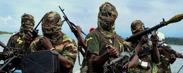 Nigeria missing oil output of 700,000 b/d after militant attacks