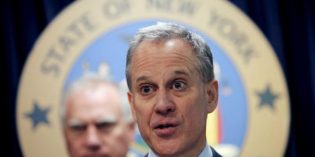 New York AG investigating Exxon accounting practices