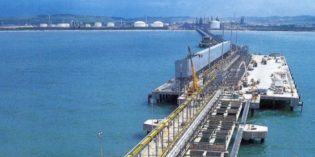 Venezuelan oil spill at crude terminal shuts down operations
