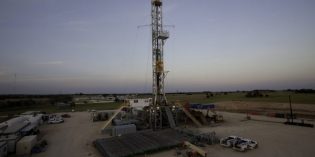 Oil prices fall despite drop in US crude stocks Oil prices fall despite drop in US crude stocks