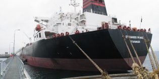 Oil glut means 1,300 offshore support vessels lying idle worldwide