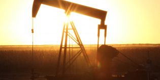 Oil prices rise on reduced US production